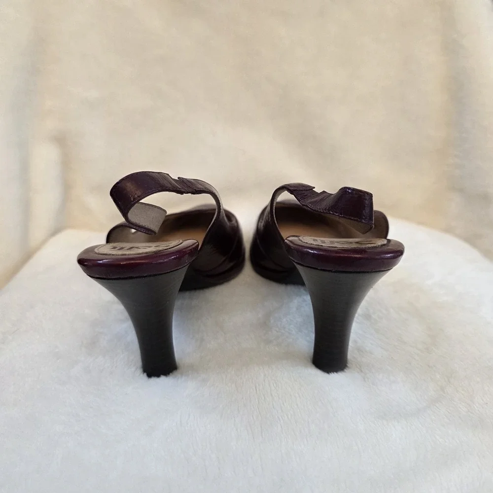 Sofft Georgia Red Leather Pumps Women's Heals US Size‎ 10 Euro 42